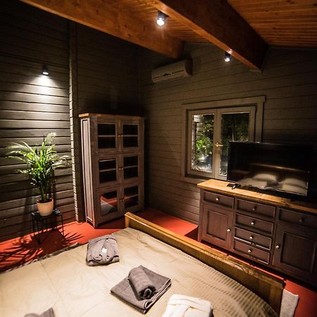 Camping Enpi Яш Екстериор снимка