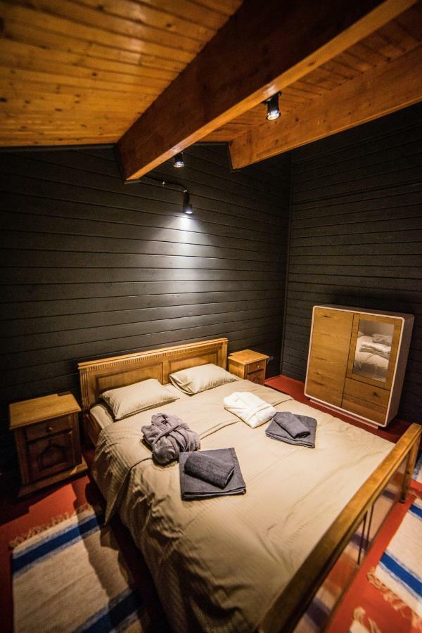 Camping Enpi Яш Екстериор снимка