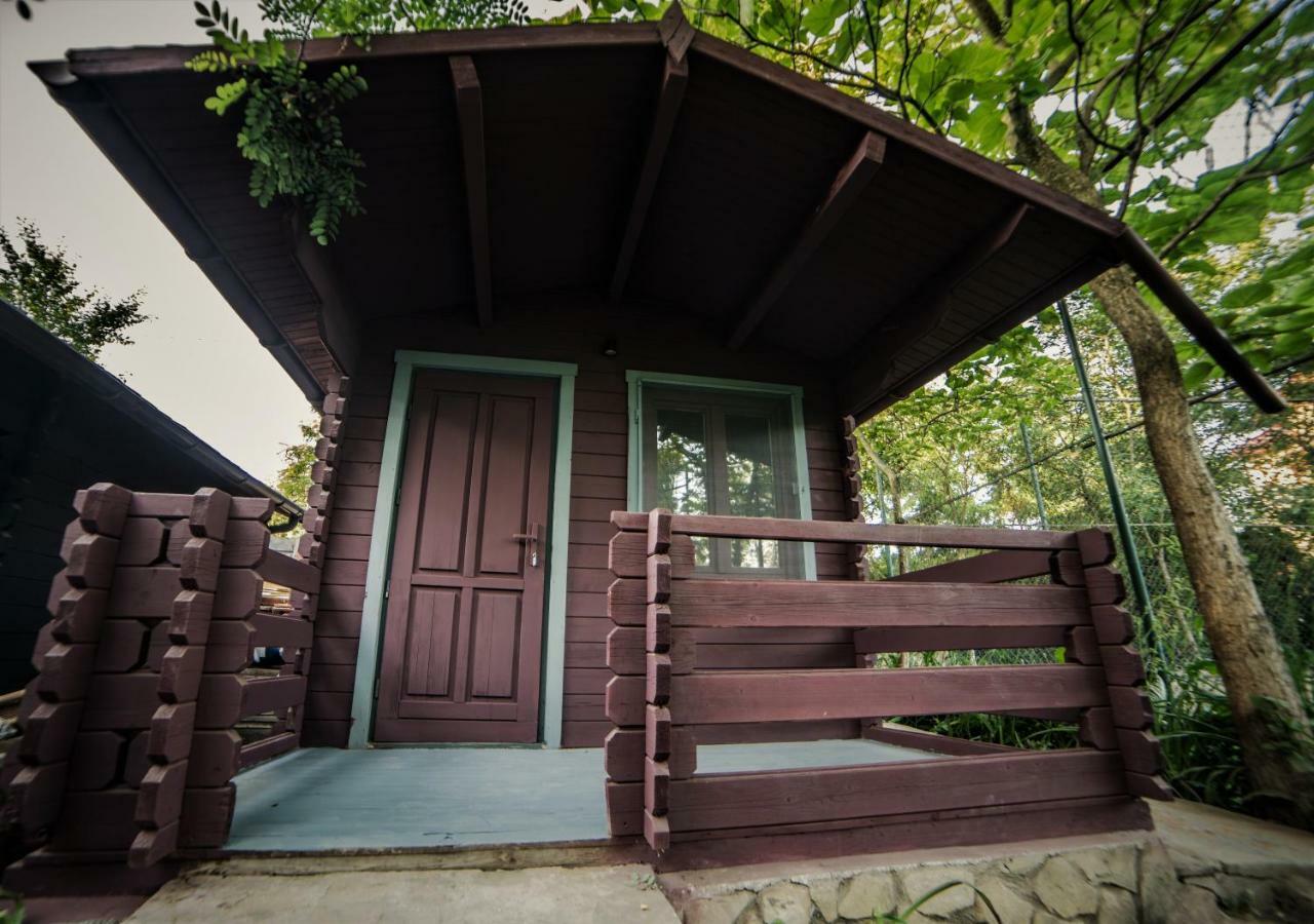 Camping Enpi Яш Екстериор снимка